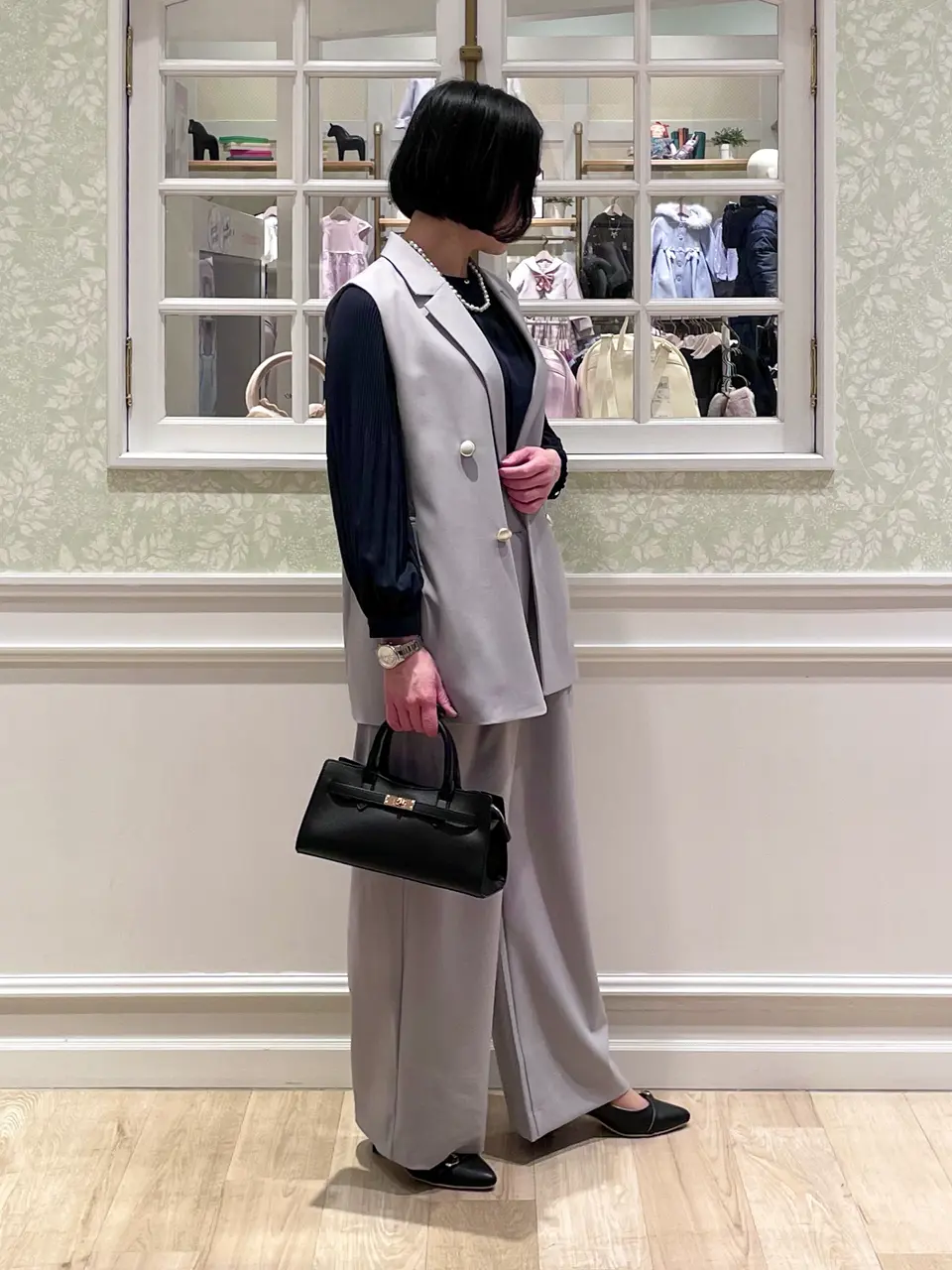 ANY MIKA コーディネート画像