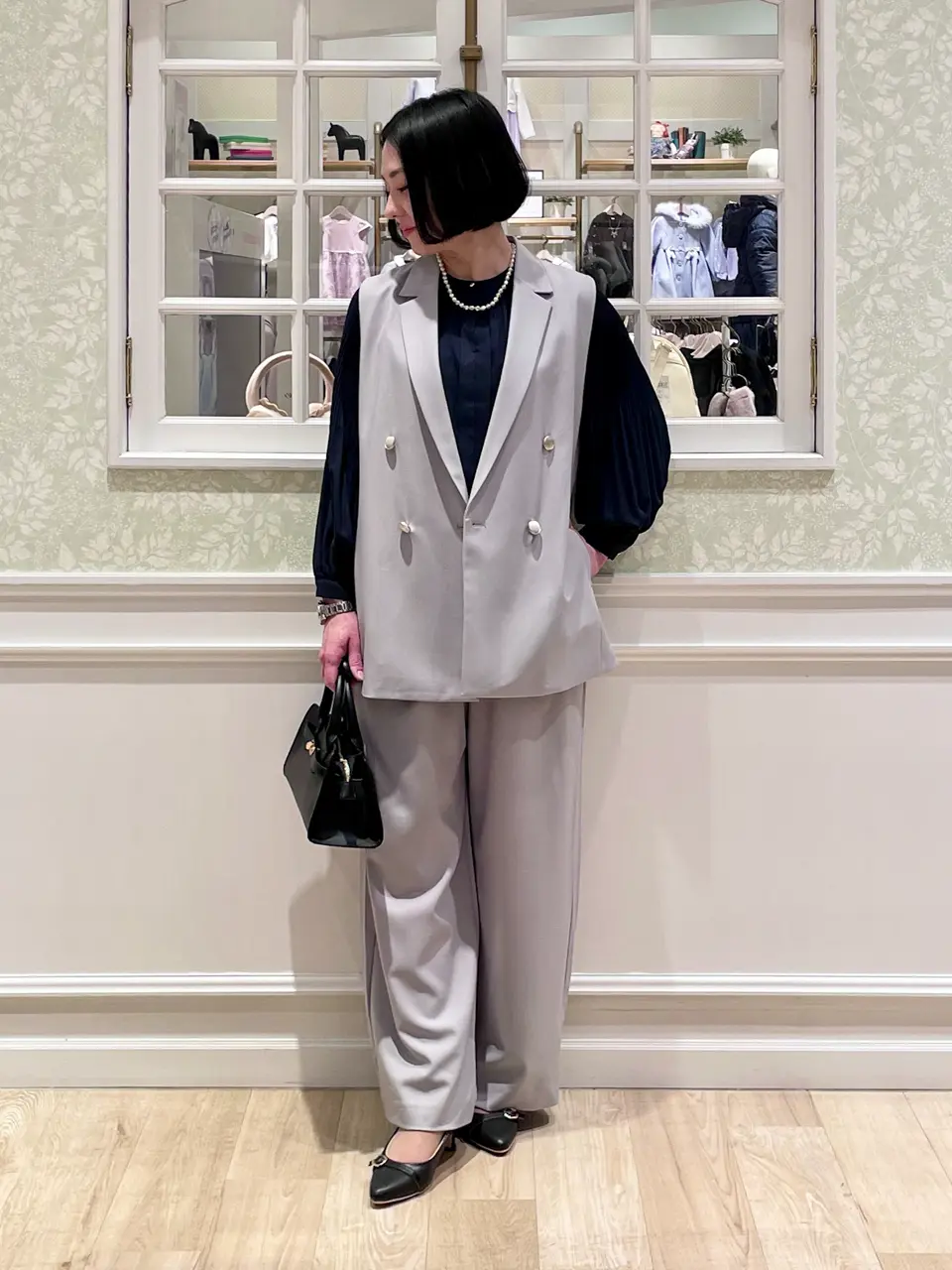 ANY MIKA コーディネート画像