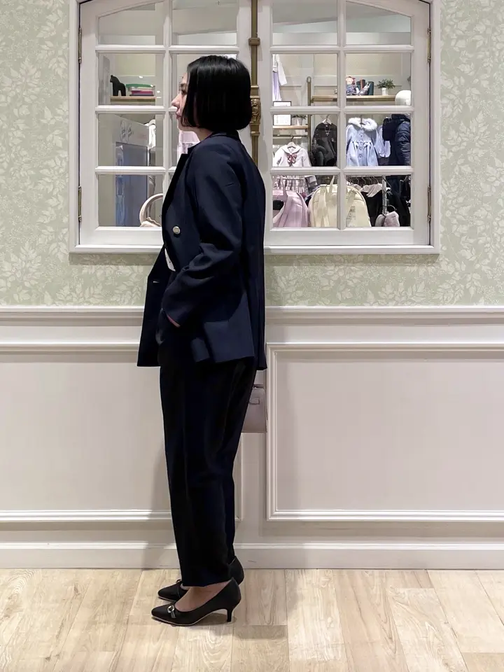 ANY MIKA コーディネート画像