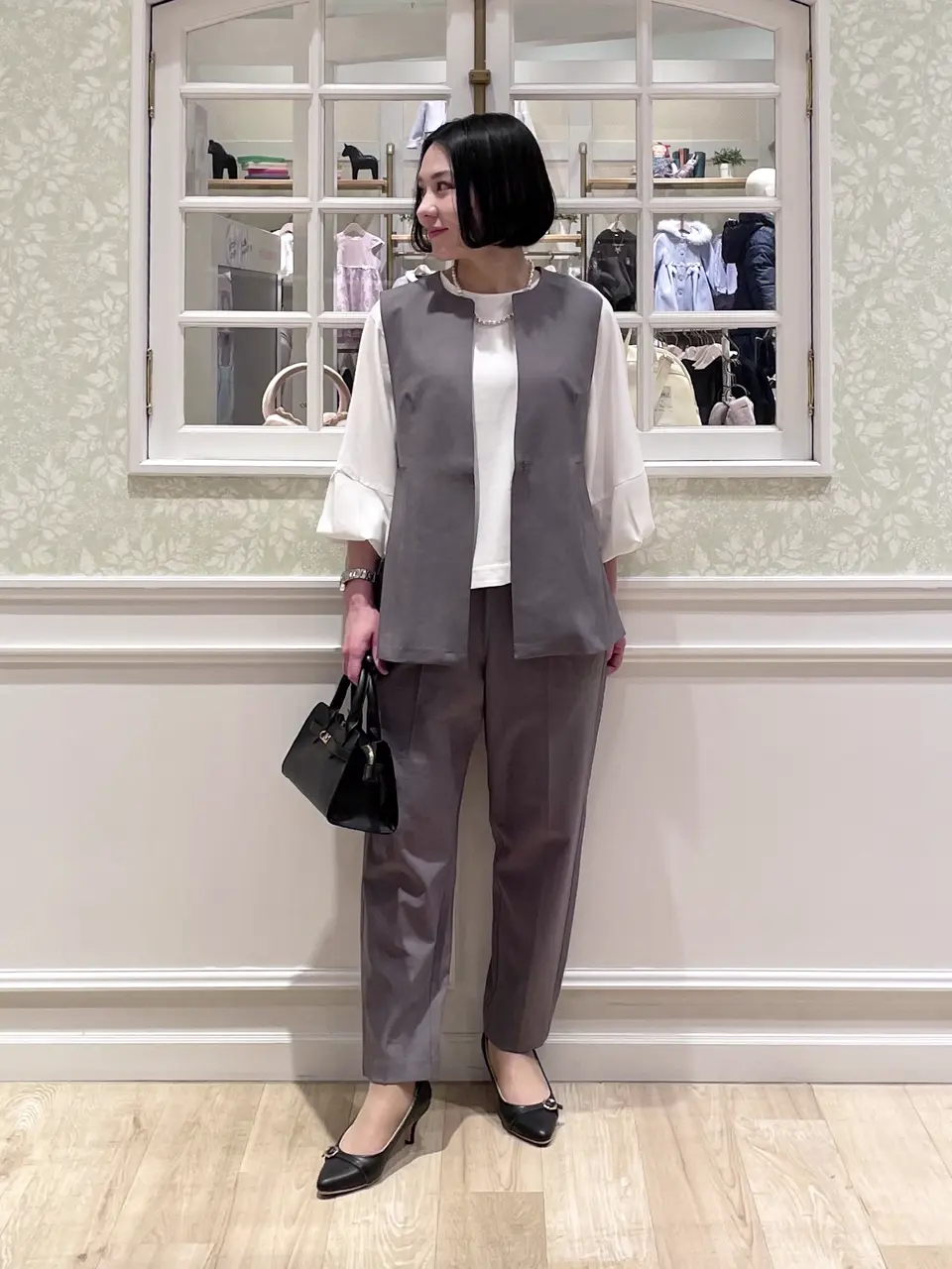 ANY MIKA コーディネート画像