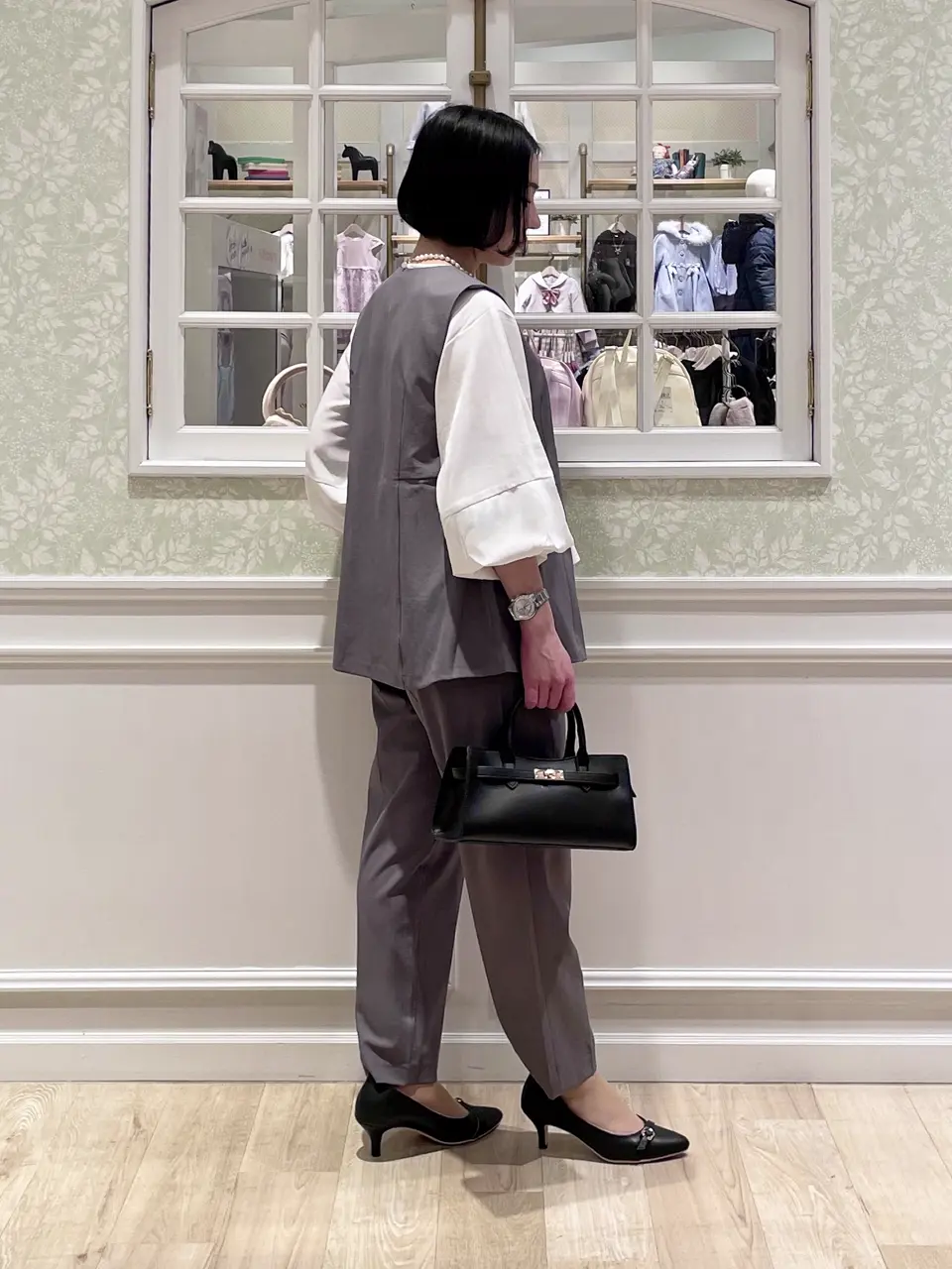 ANY MIKA コーディネート画像