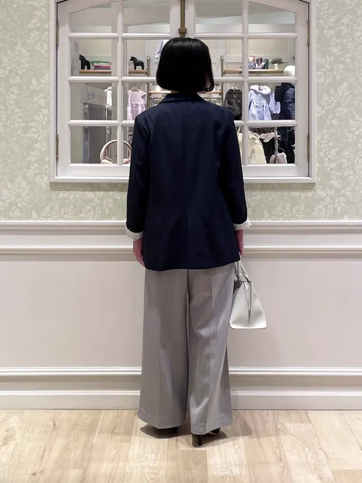 ANY MIKA コーディネート画像