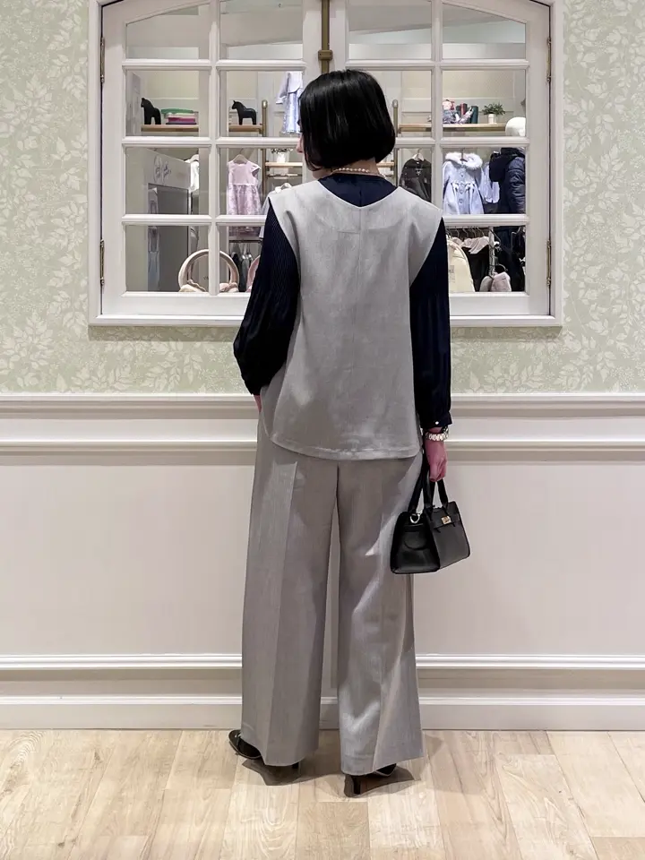 ANY MIKA コーディネート画像