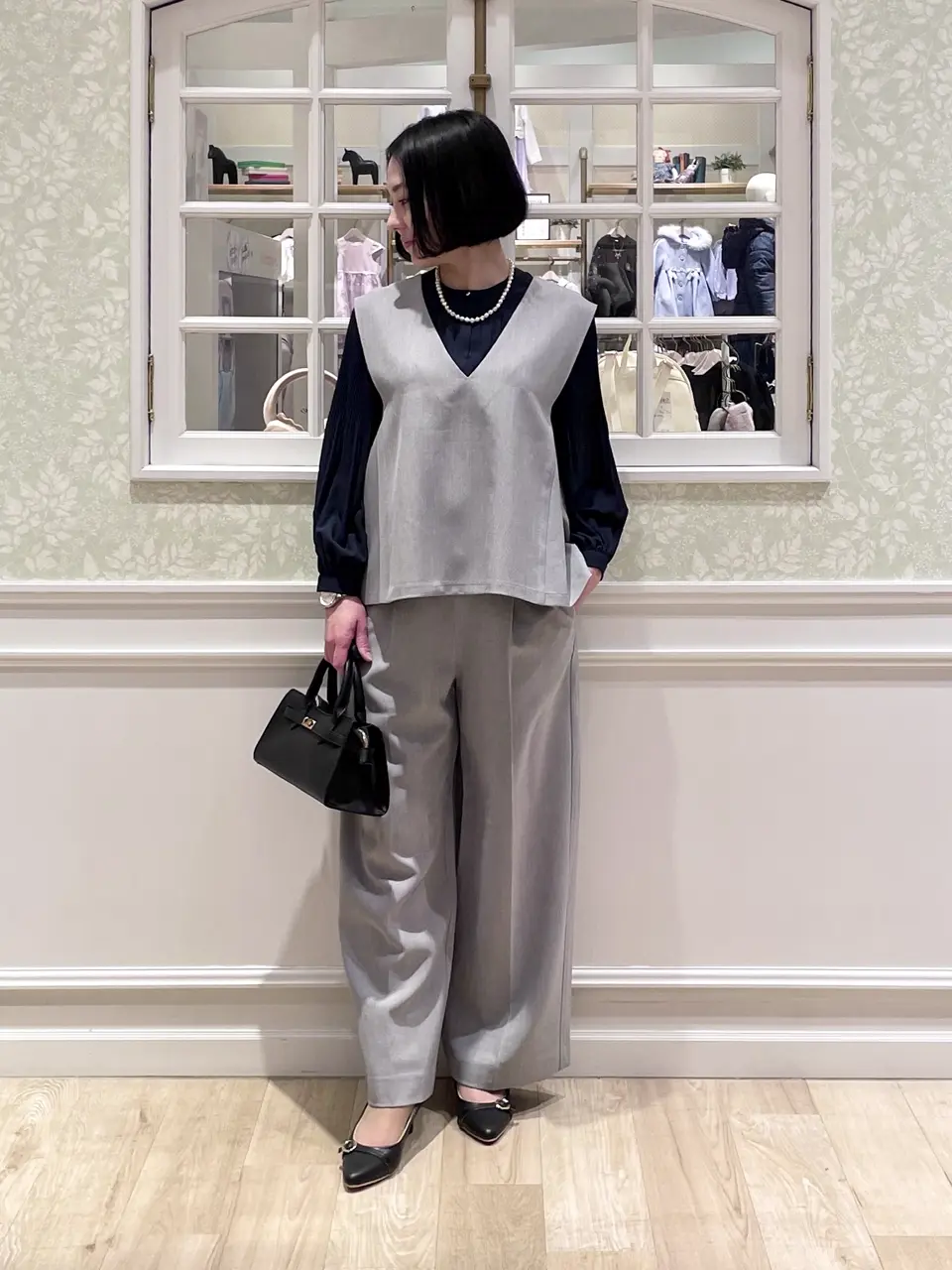 ANY MIKA コーディネート画像