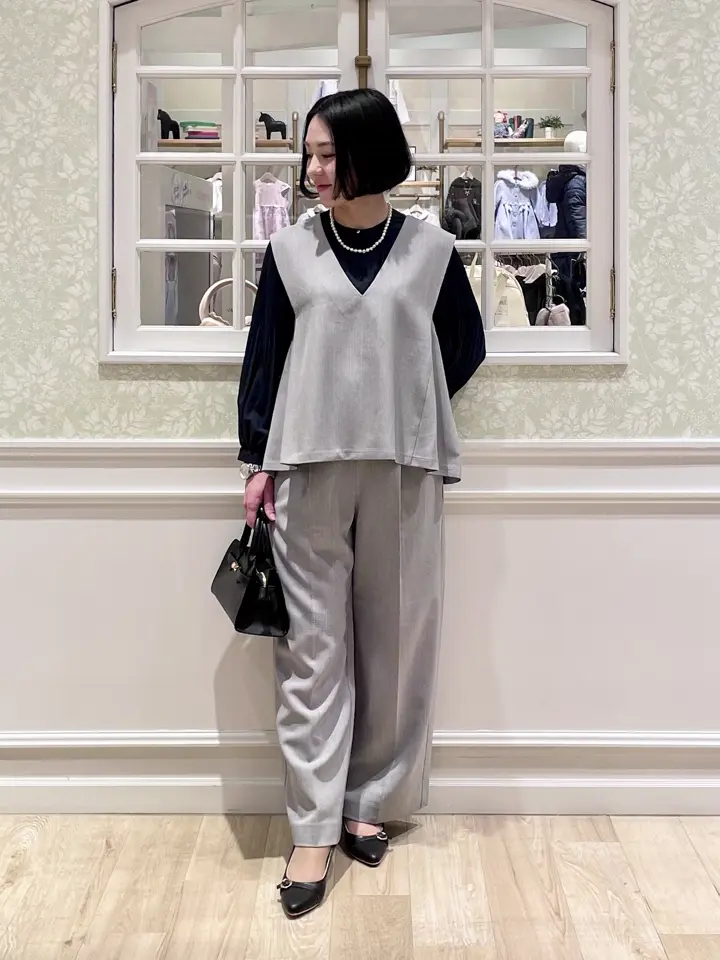 ANY MIKA コーディネート画像