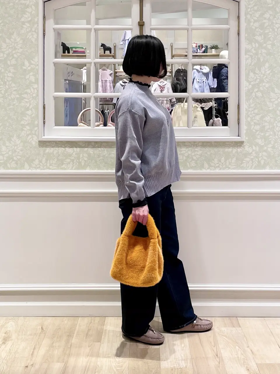 ANY MIKA コーディネート画像