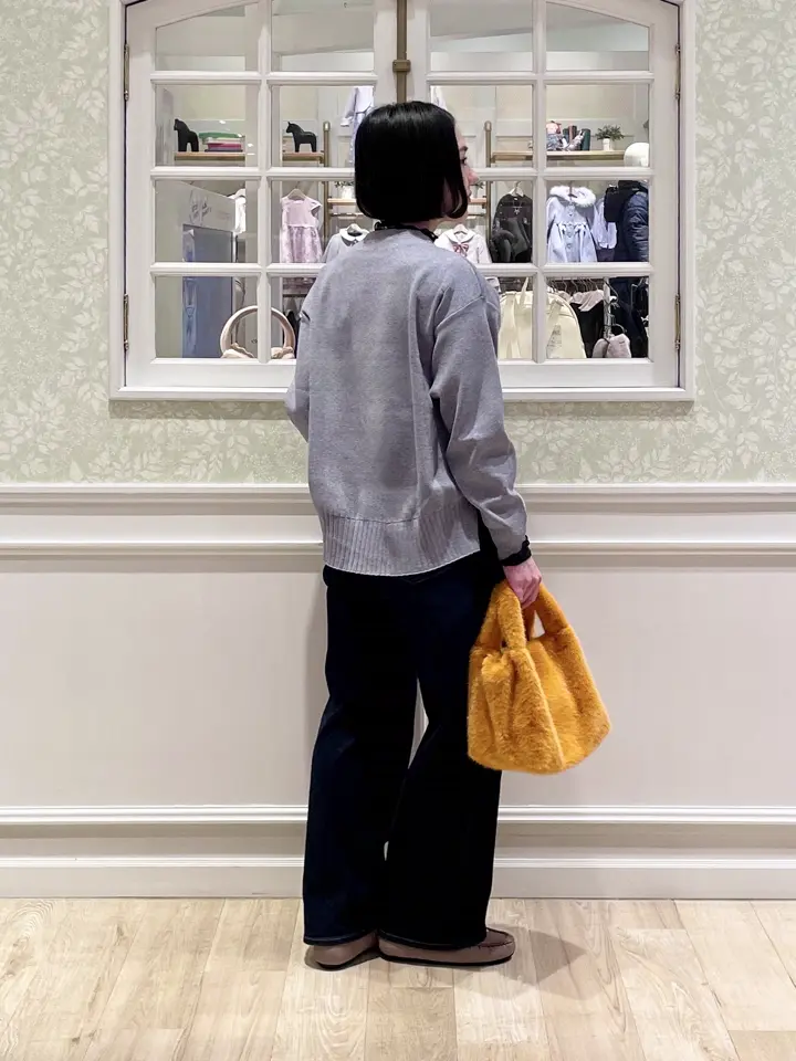 ANY MIKA コーディネート画像