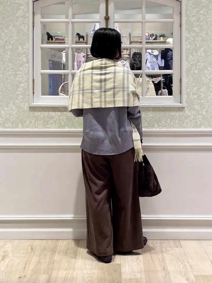 ANY MIKA コーディネート画像