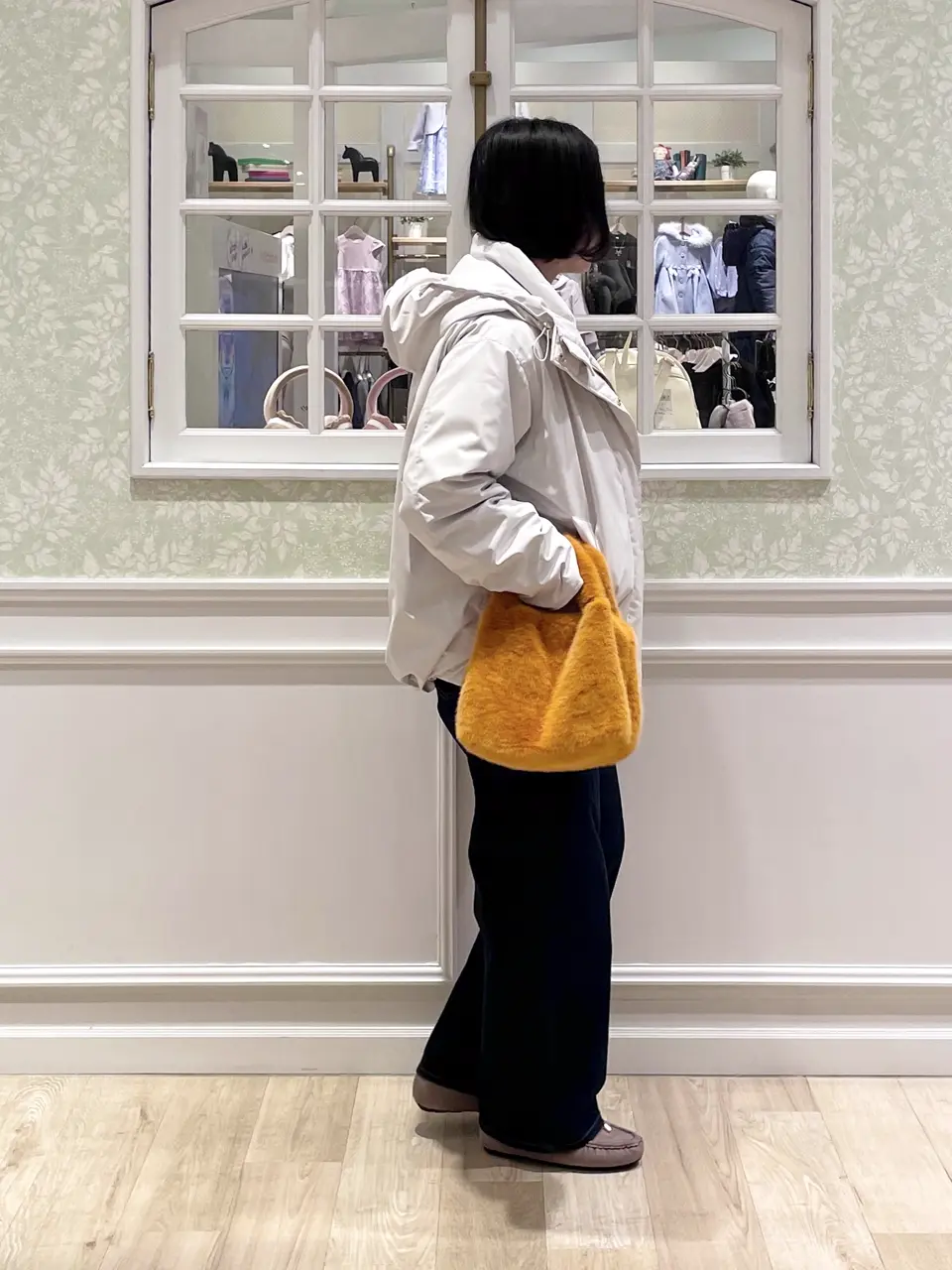 ANY MIKA コーディネート画像