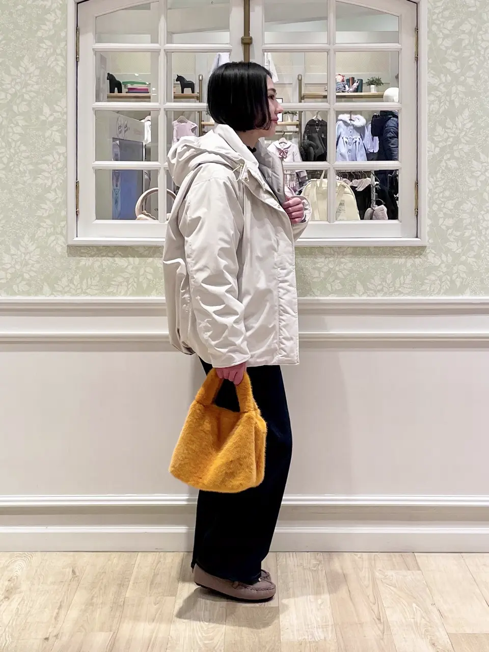 ANY MIKA コーディネート画像