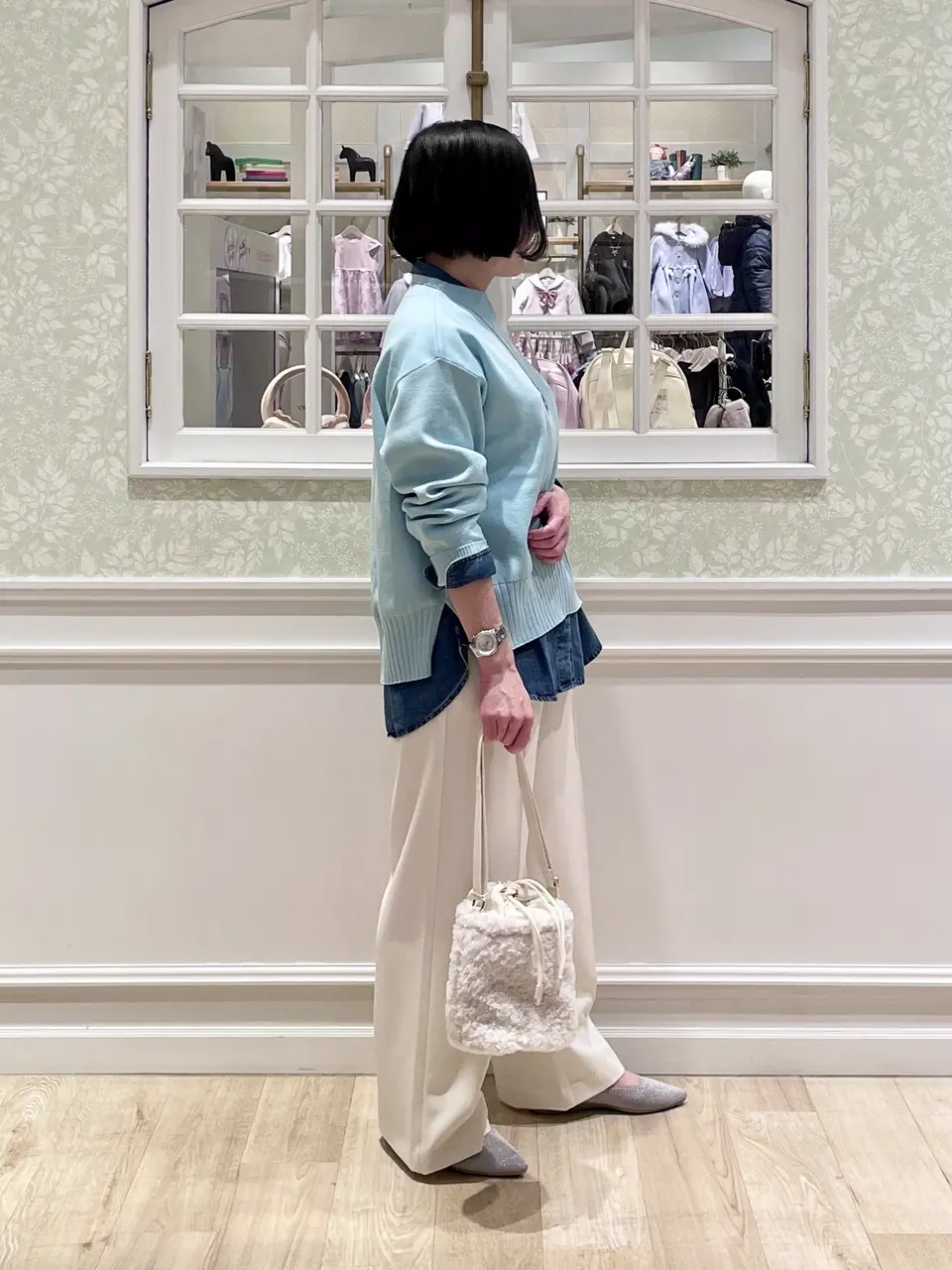 ANY MIKA コーディネート画像