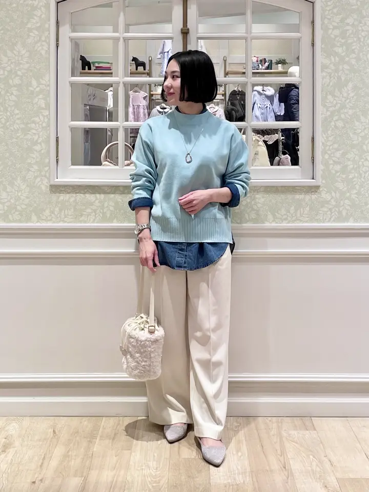 ANY MIKA コーディネート画像