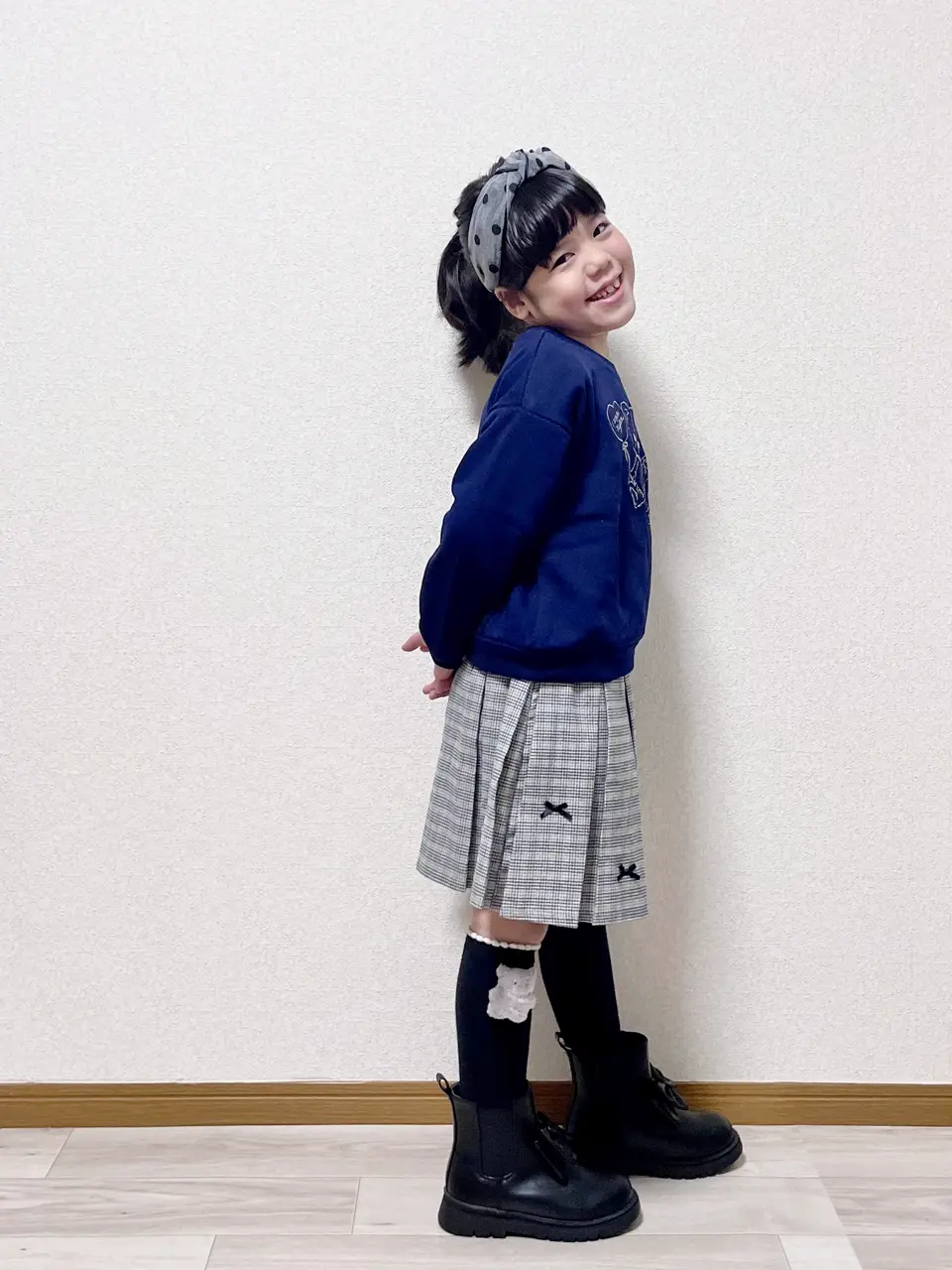 ANY MIKA コーディネート画像