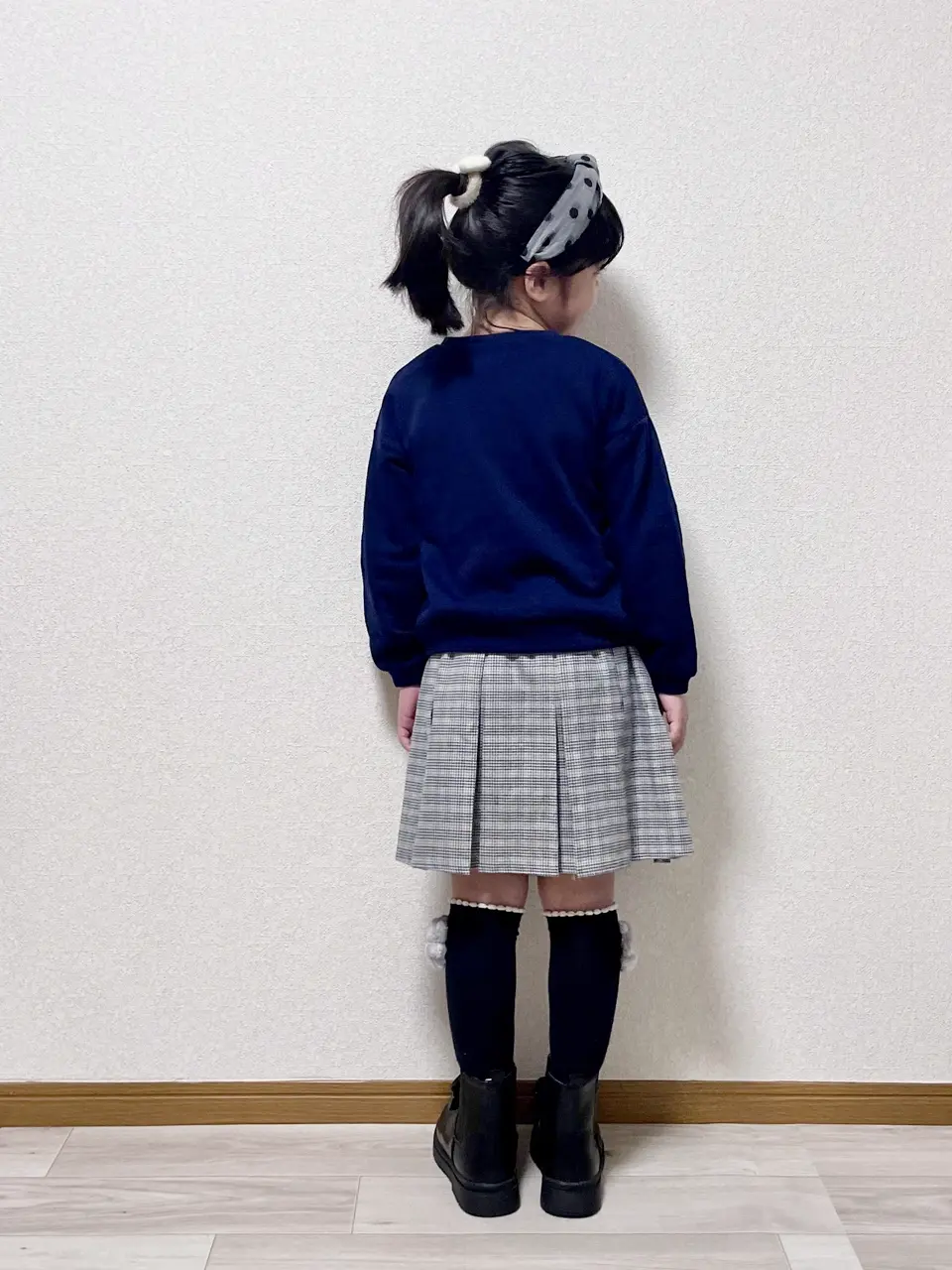 ANY MIKA コーディネート画像