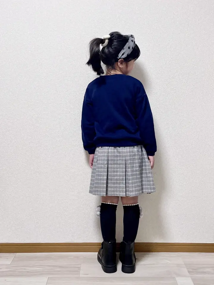 ANY MIKA コーディネート画像