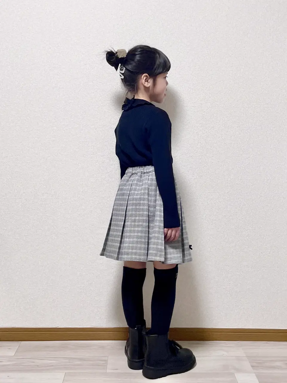 ANY MIKA コーディネート画像