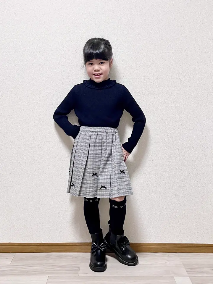 ANY MIKA コーディネート画像