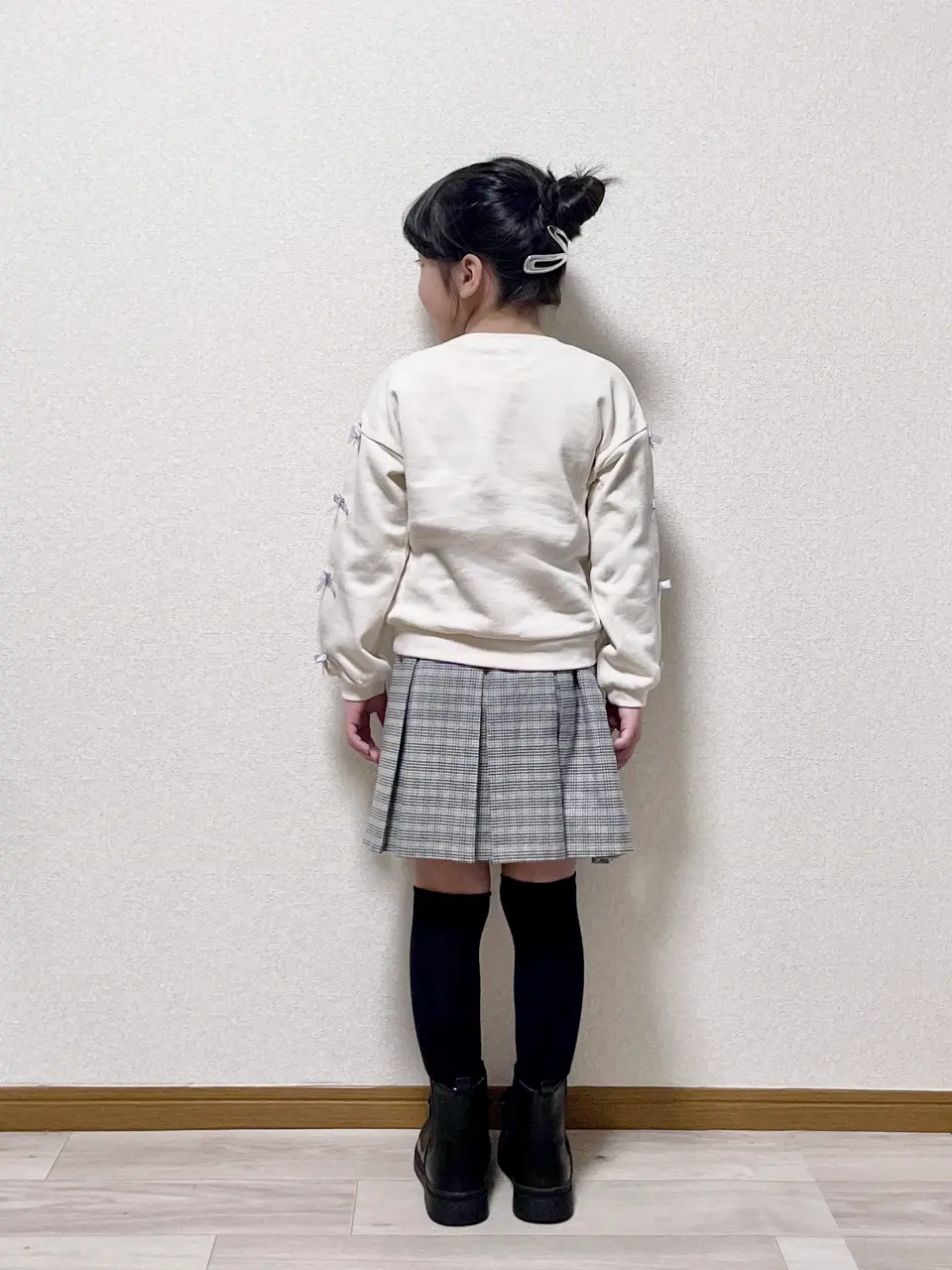 ANY MIKA コーディネート画像