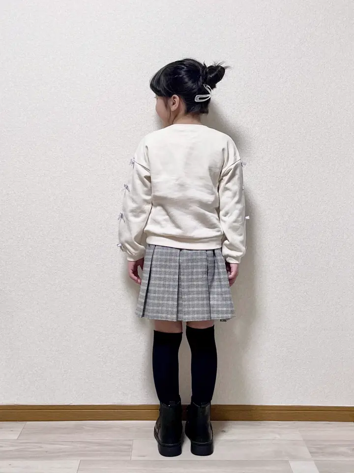 ANY MIKA コーディネート画像