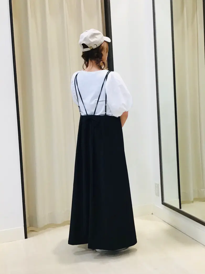 ANY 伊藤 コーディネート画像