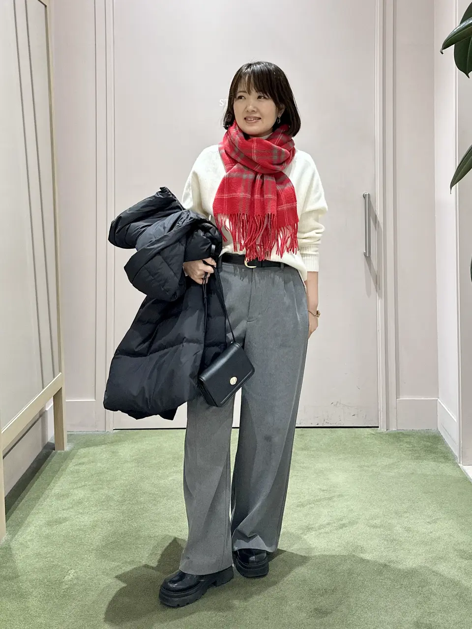 ANY フジコ コーディネート画像