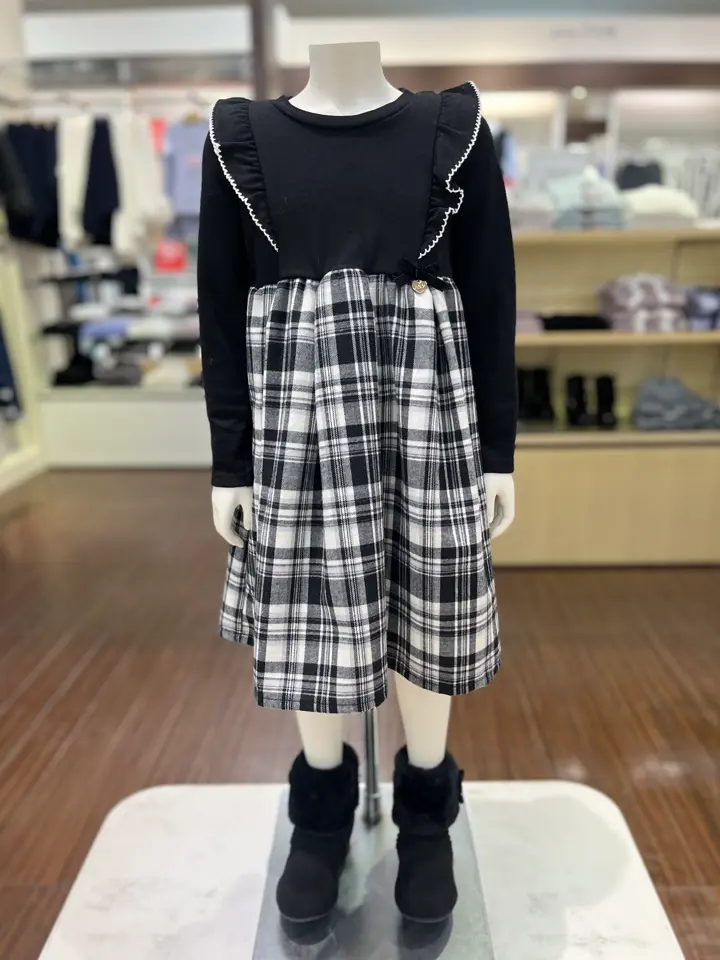 ANY スタッフ コーディネート画像