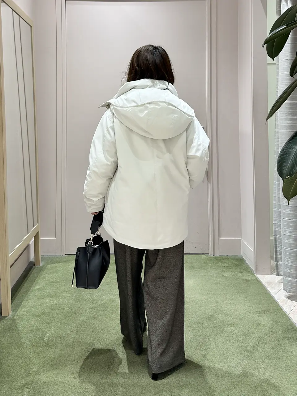 ANY フジコ コーディネート画像