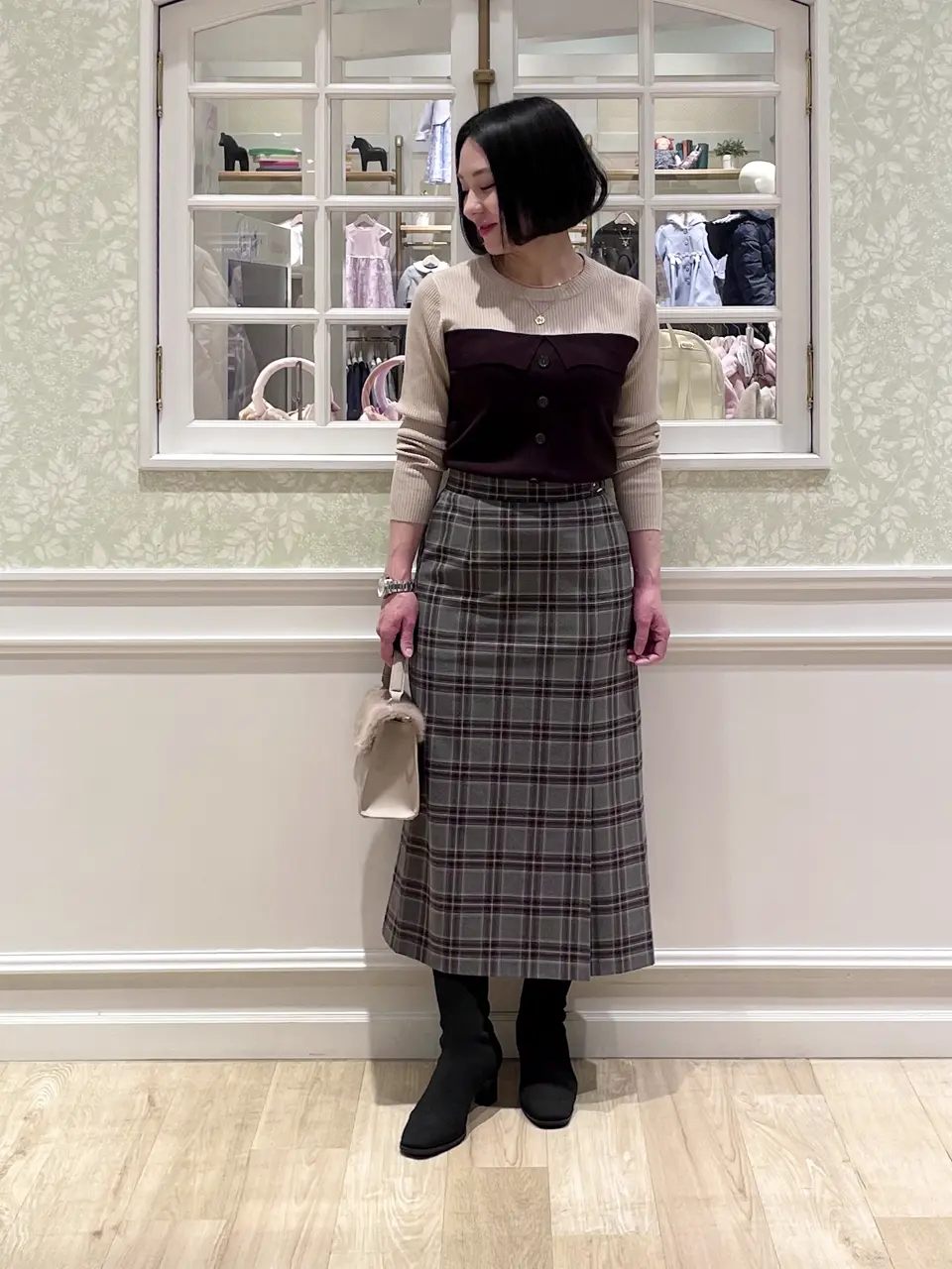 ANY SIS MIKA コーディネート画像