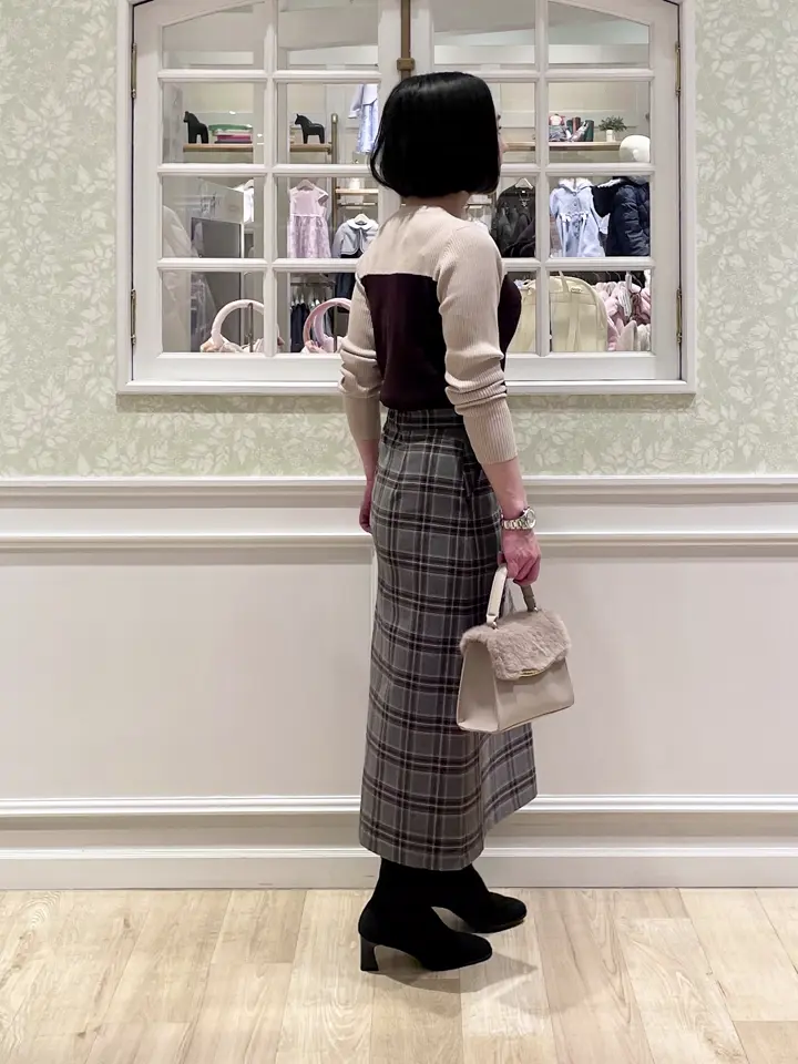 ANY SIS MIKA コーディネート画像