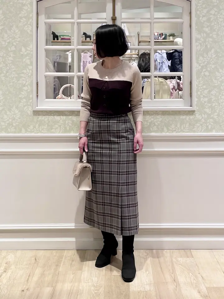 ANY SIS MIKA コーディネート画像