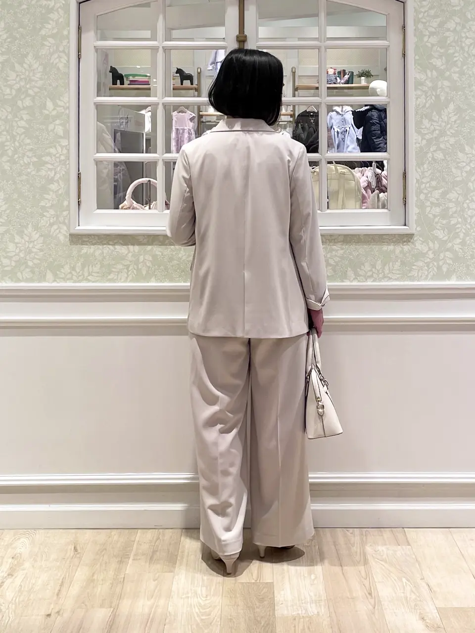 ANY SIS MIKA コーディネート画像