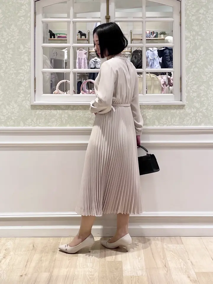 ANY SIS MIKA コーディネート画像