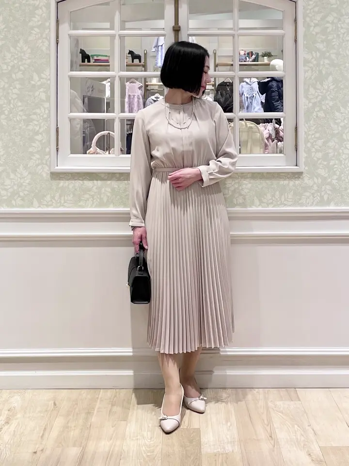 ANY SIS MIKA コーディネート画像