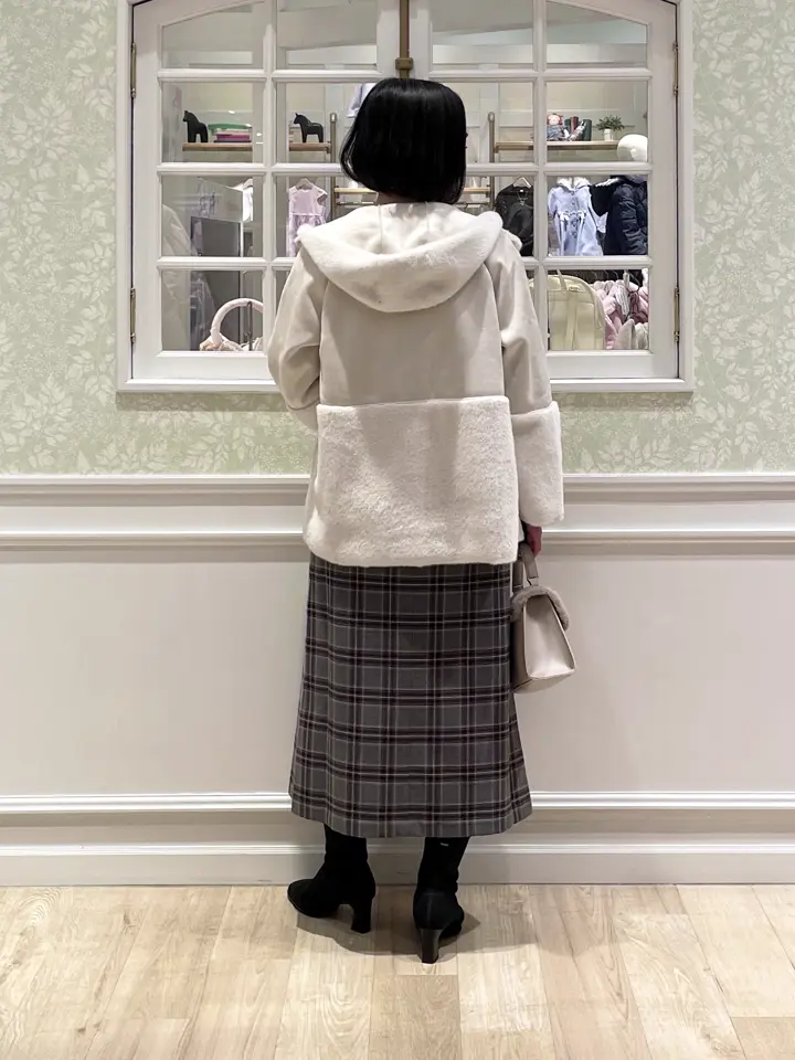 ANY SIS MIKA コーディネート画像