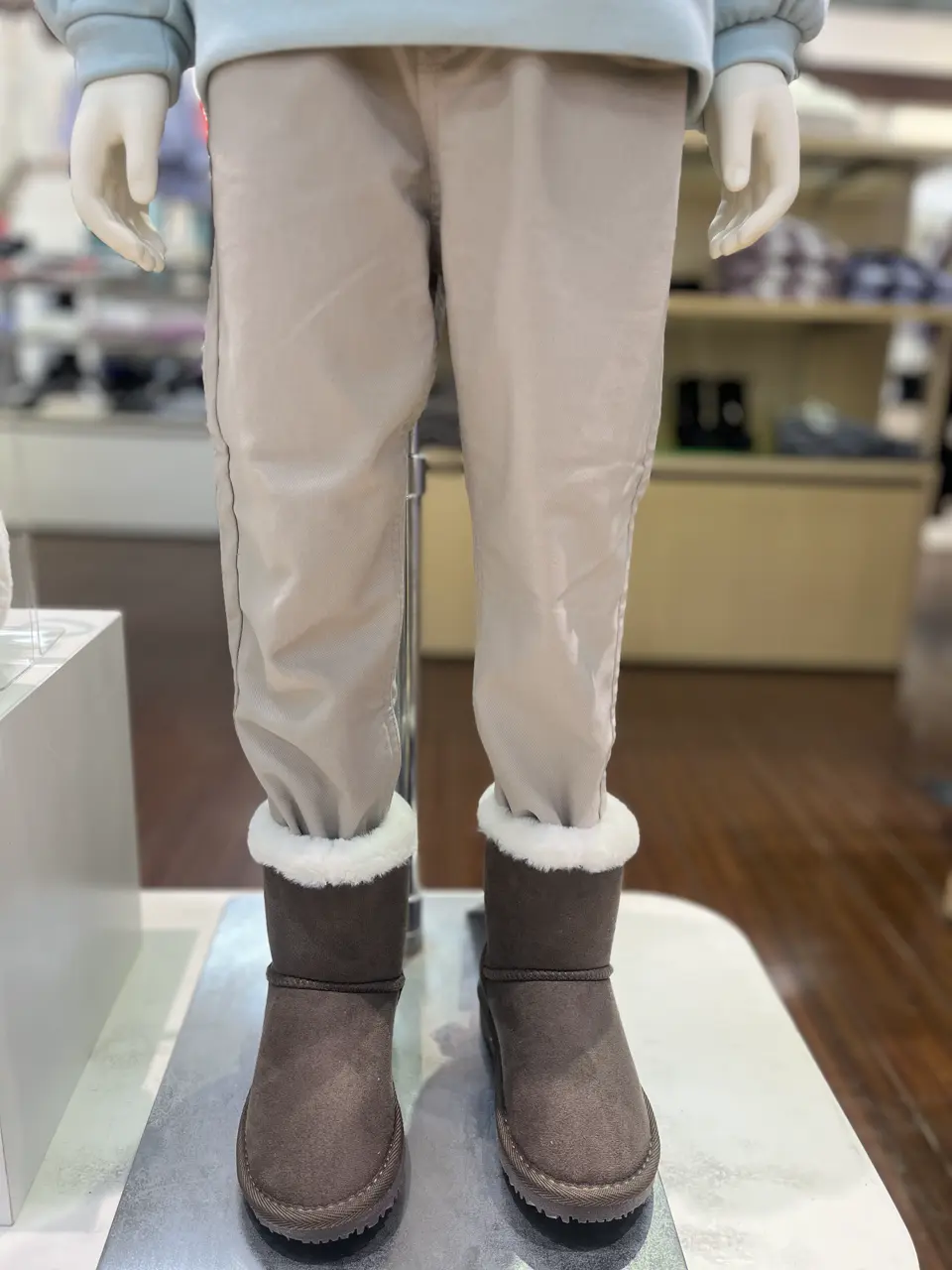 ANY スタッフ コーディネート画像