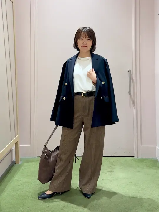 ANY フジコ コーディネート画像