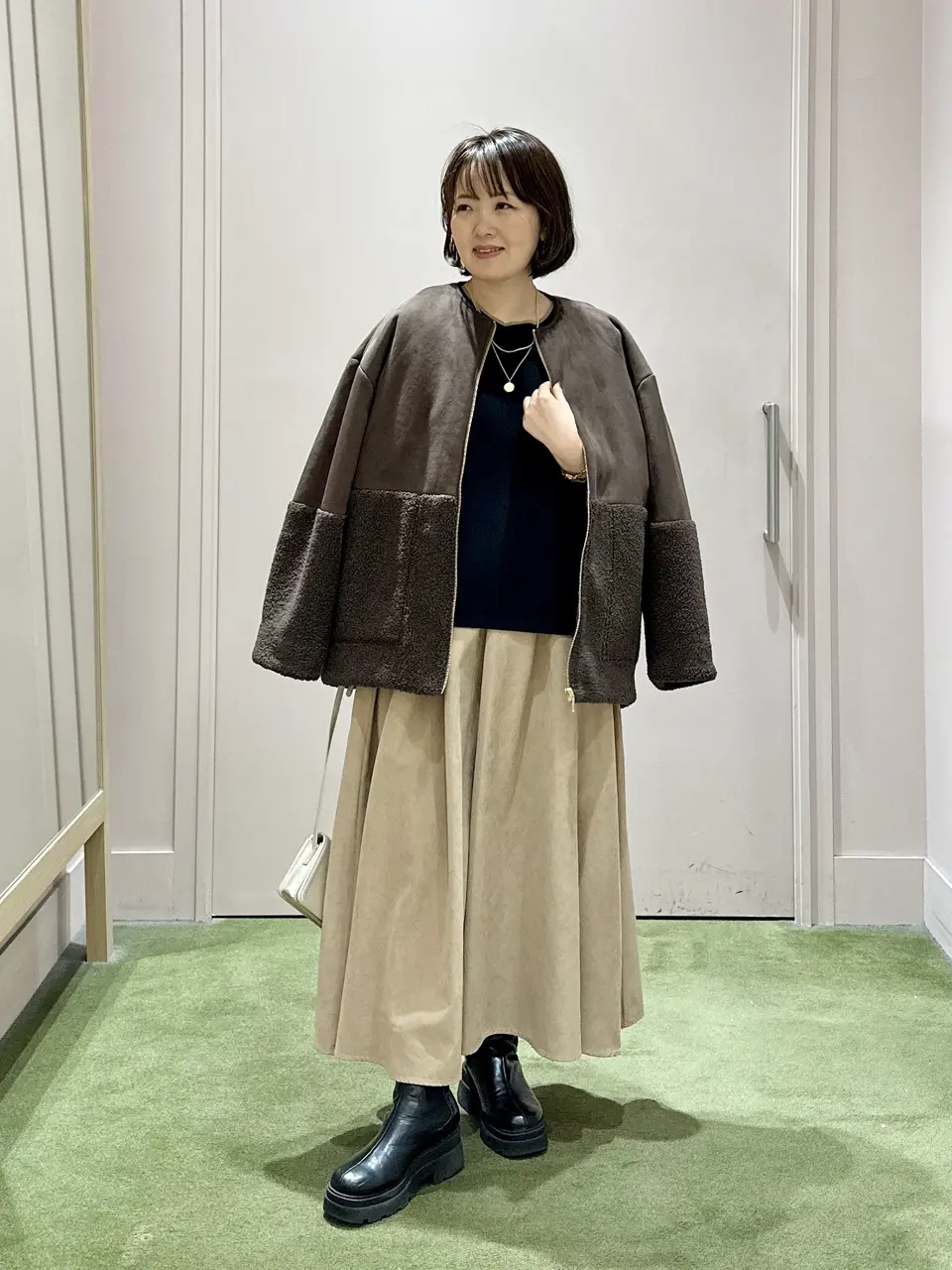 ANY フジコ コーディネート画像