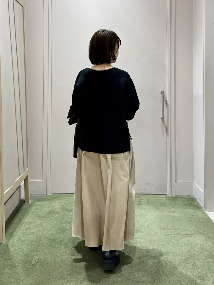 ANY フジコ コーディネート画像