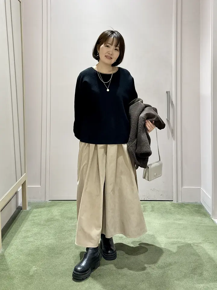 ANY フジコ コーディネート画像