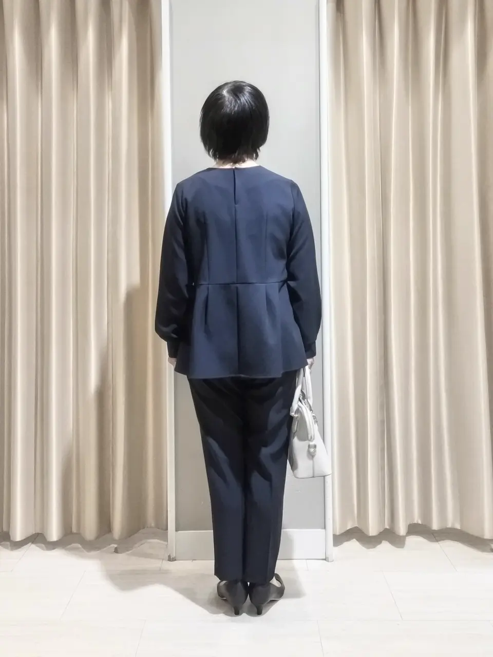 ANY SIS 岡本 コーディネート画像