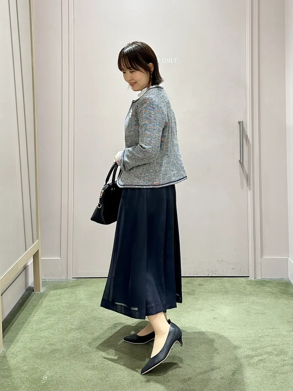 ANY フジコ コーディネート画像