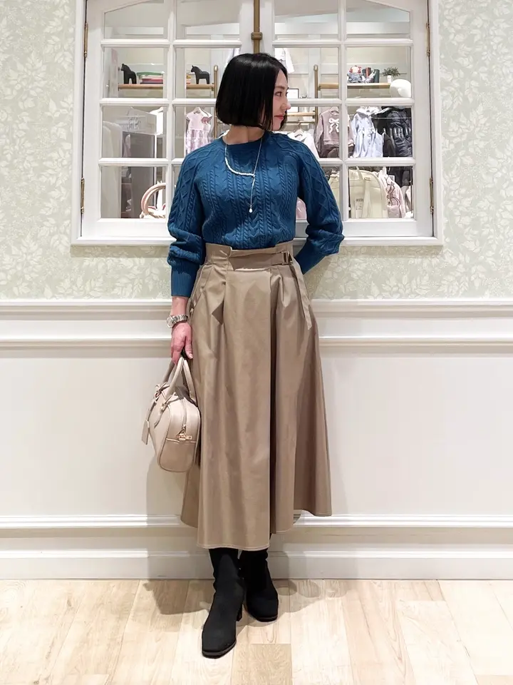 ANY SIS MIKA コーディネート画像