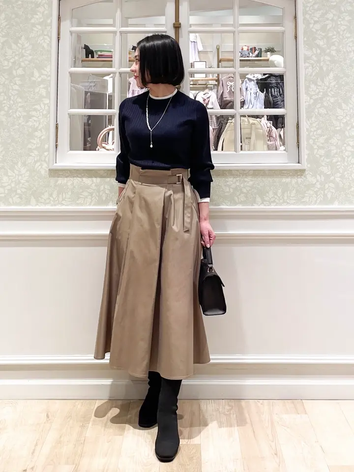 ANY SIS MIKA コーディネート画像