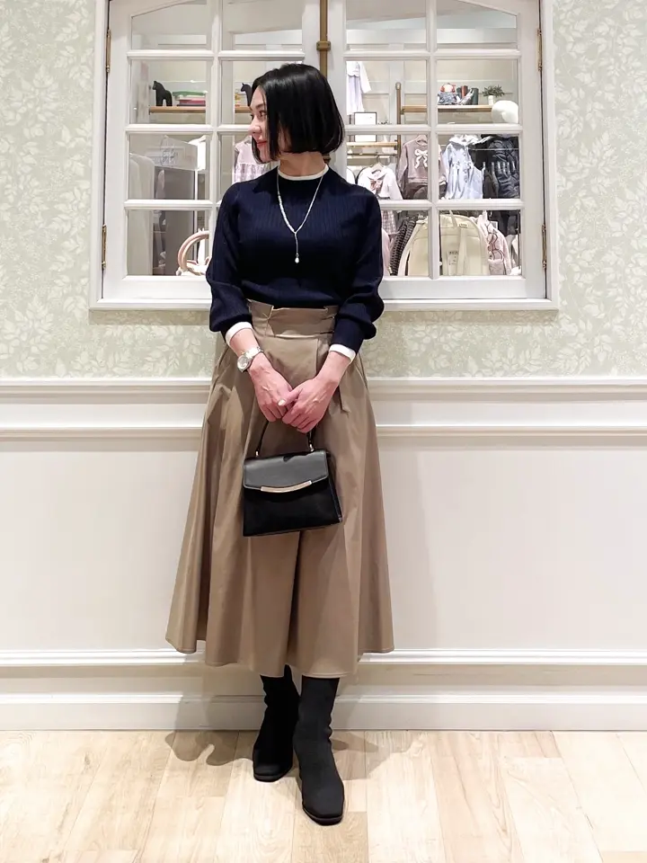 ANY SIS MIKA コーディネート画像