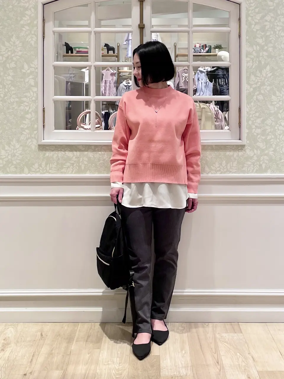  MIKA コーディネート画像