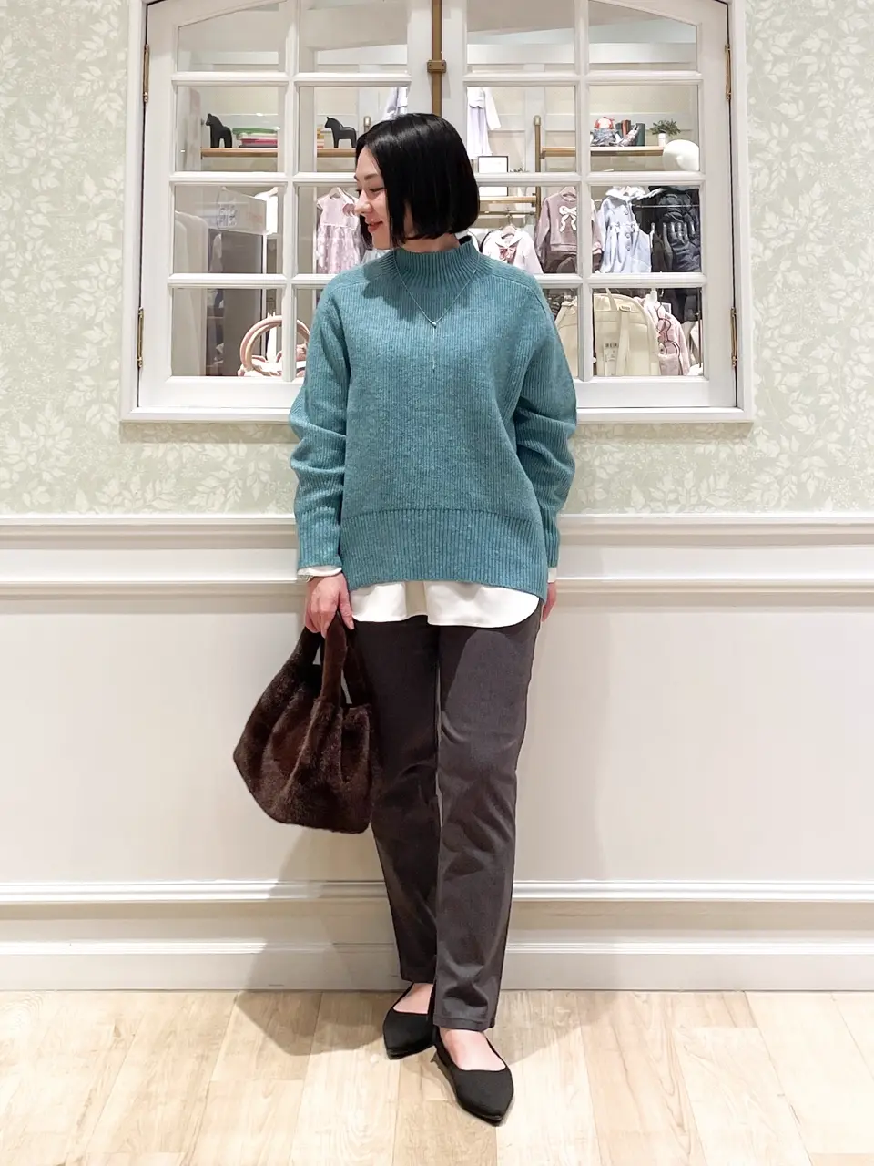 ANY MIKA コーディネート画像