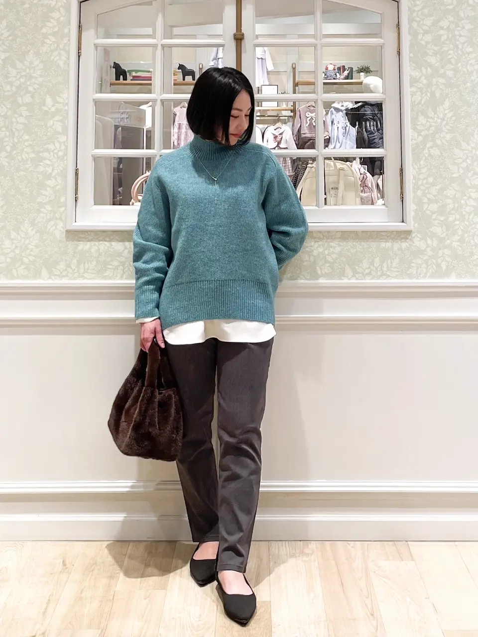 ANY MIKA コーディネート画像