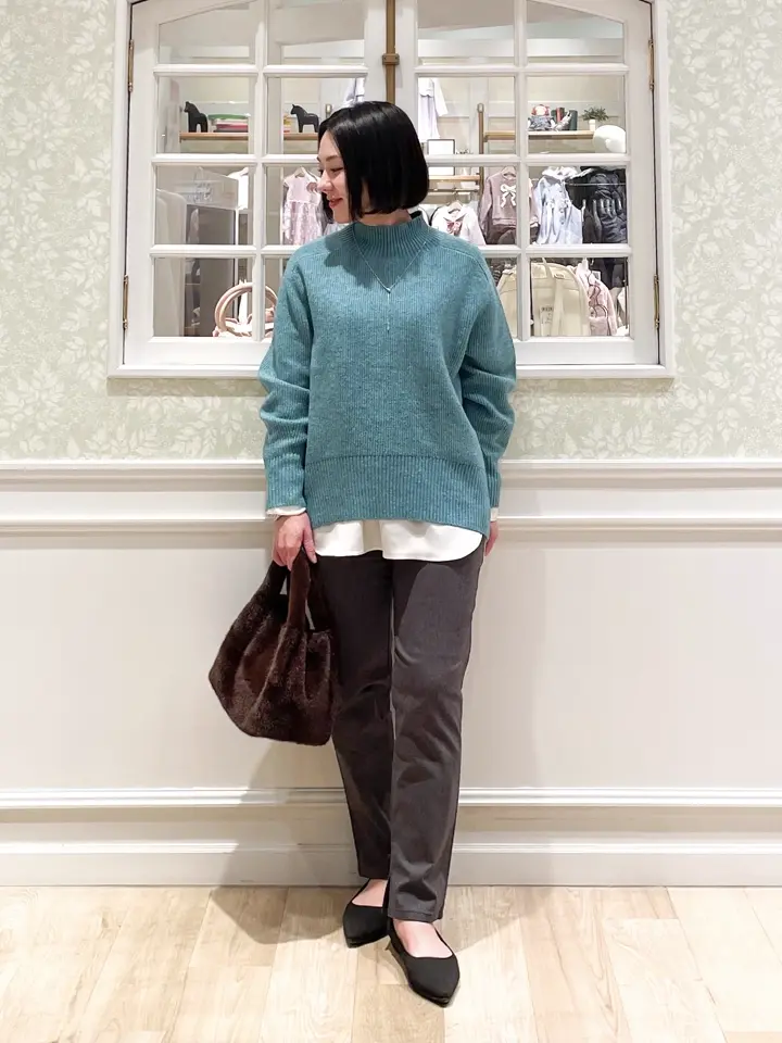 ANY MIKA コーディネート画像