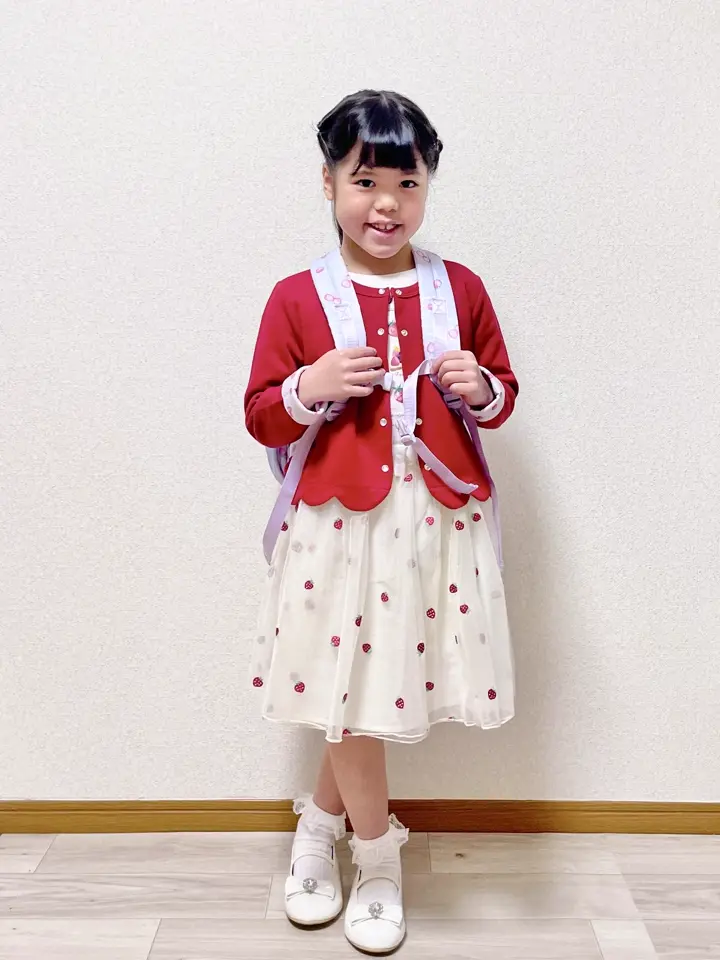 ANY MIKA コーディネート画像