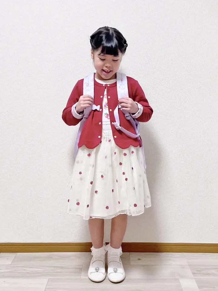 ANY MIKA コーディネート画像